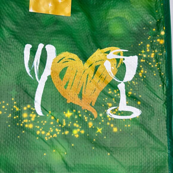 Wegmans — Green Christmas Love Holiday Heart Reusable Grocery Tote Gift Bag NWT! - Picture 5 of 6